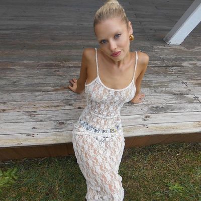 Perspektive Mesh Halter Kleid Kleine Pflaumenblume Rückenlos Lang durchschauen Rock