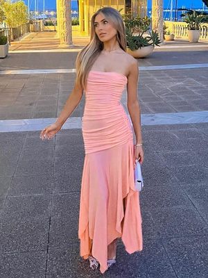 Massivfarbige Brustkleidung Schichten sexy Plättchenkleidung Unregelmäßiges Doppelschichtkleid