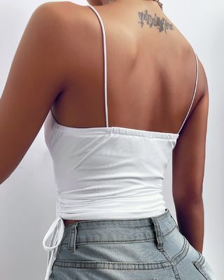 Enge, sexy weiße Aufhänger Feste Farbe Tiefe V-Hals Camisole Ziehen Seil Casual Kleine Weste