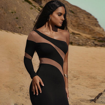 Individuelles Ein-Schulter-Midi-Kleid Fashion Mesh Perspektive Schiefer-Hals-Kleid sexy