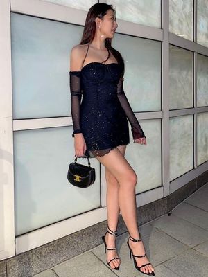 Sexy Pure Wind Gauze Manschetten Rückenlos Schlankes Fit Kleid Hinterteil bedeckt