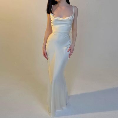 Sommer Temperament Wind Europa und die Vereinigten Staaten neue feste Farbe Splicing Spitze Taille lange schlanke passende Halterkleid