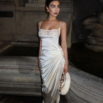Sommer Custom Europa und die Vereinigten Staaten neues französisches Satin Kleid sexy Spitze Wrap Brust freigelegt antiklinal slip Kleid